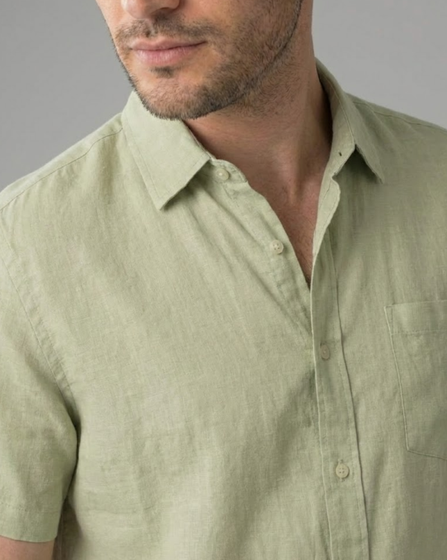 Men’s Short Sleeve Shirt – Button-Up & Chest Pocket