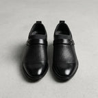 Black / 6