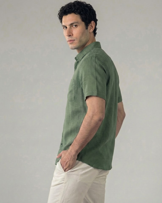 Men’s Short Sleeve Shirt – Button-Up & Chest Pocket