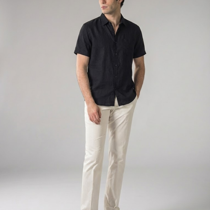 Men’s Short Sleeve Shirt – Button-Up & Chest Pocket