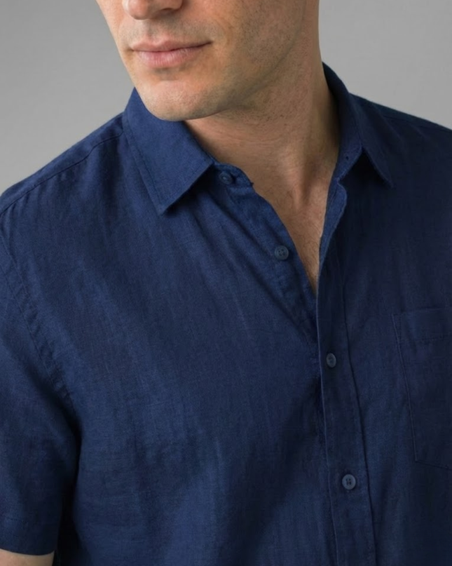 Men’s Short Sleeve Shirt – Button-Up & Chest Pocket