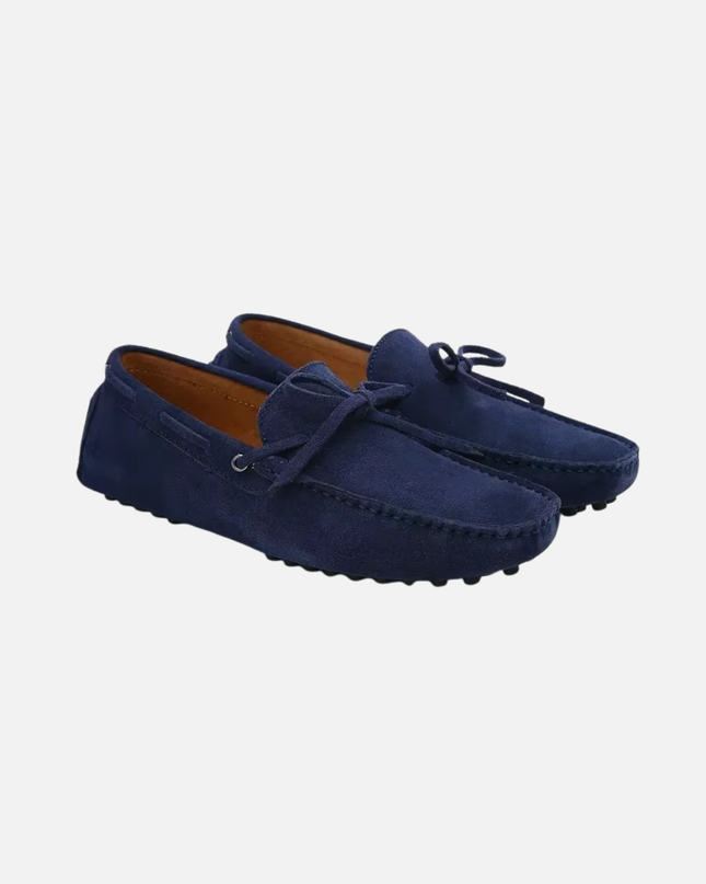 Men’s Slip-On Loafers – Bow Detail & Textured Sole
