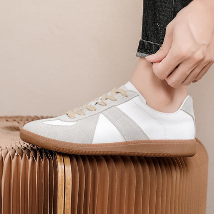 Low-Top Sneakers – Contrast Panels & Gum Sole