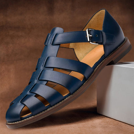 Men’s Sandals with Buckle Strap and Closed Toe