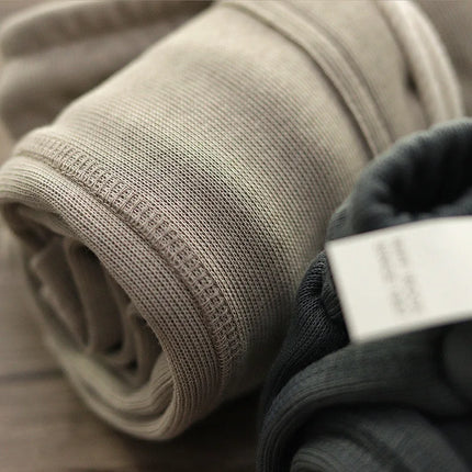 Men’s Shorts with Elastic Waistband and Drawstring