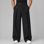 Black / M