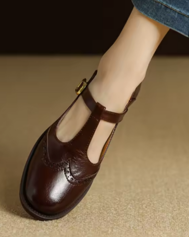 Everaine | Timeless Brogue T-Bar Mary Jane Flats