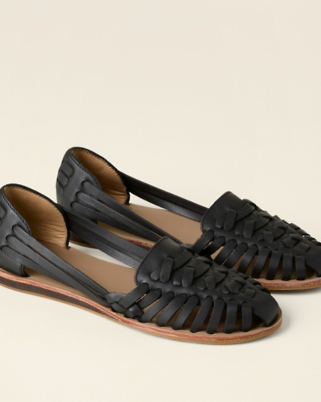Isadora | Closed-Toe Woven Flat Sandals