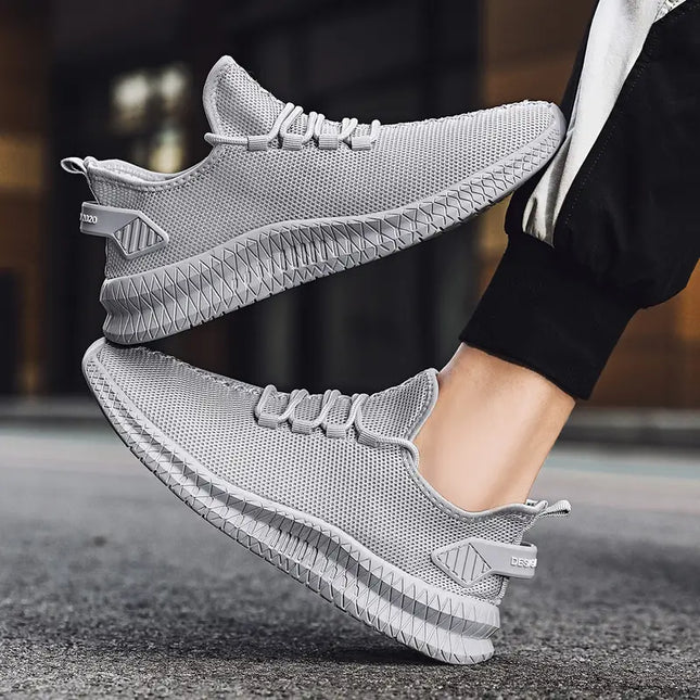 Men’s AeroFlex Knit Running Sneakers