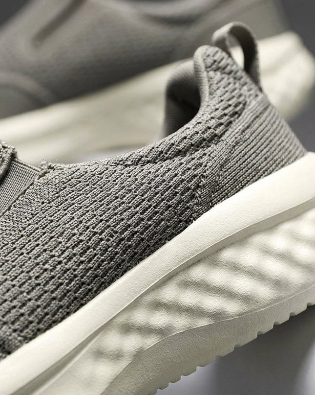 Men’s AeroMesh Slip-On Walking Sneakers