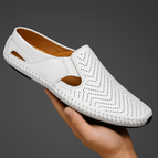 White / 5