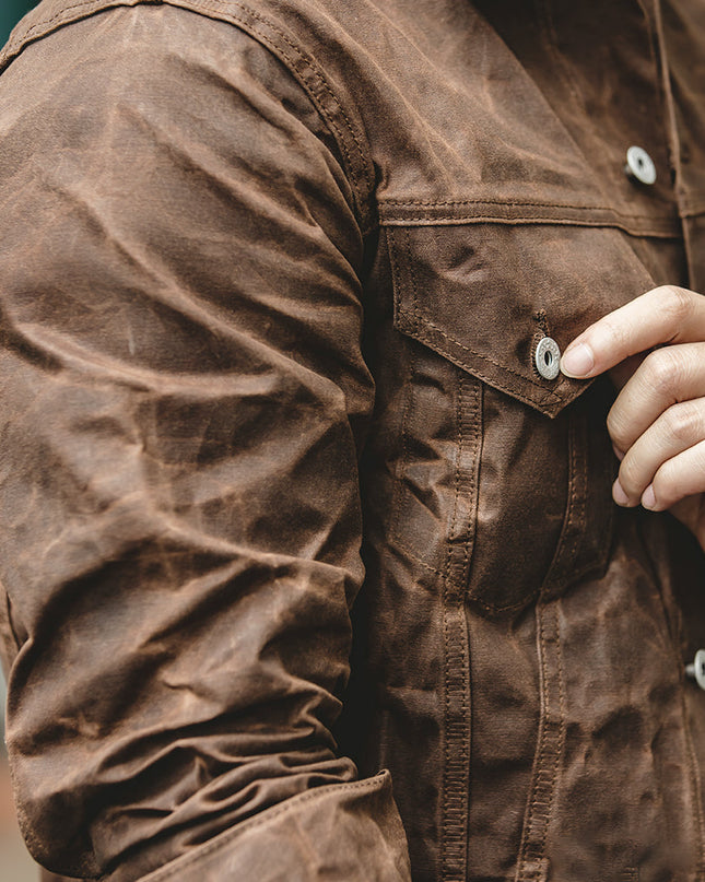 Men’s Button-Up Textured Jacket