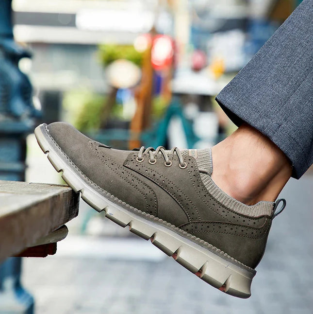 Men’s Canyon Wingtip Trail Sneakers