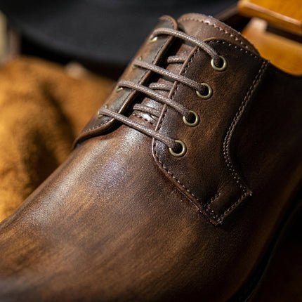 Men’s Classic Lace-Up Oxford Shoes