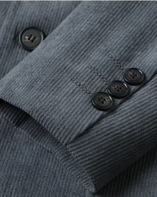 Men’s Classic Two-Button Notched Blazer