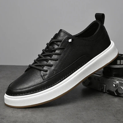 Men’s Contrast Sole Lace-Up Casual Sneakers