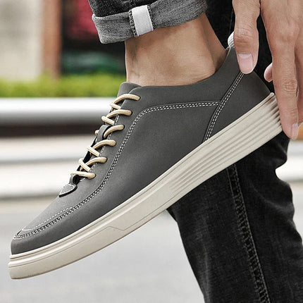Men’s Crestline Lace-Up Casual Sneakers
