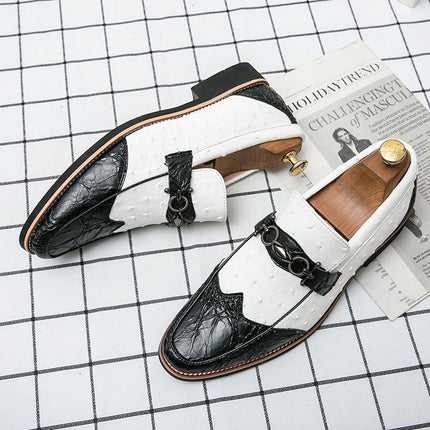 Men’s Embossed Texture Metal Accent Loafers