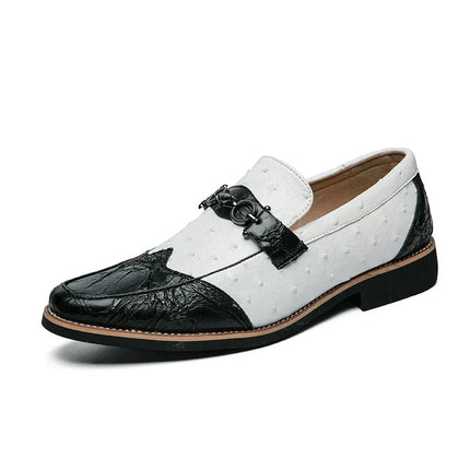 Men’s Embossed Texture Metal Accent Loafers