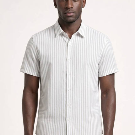 Men’s Fine Stripe Short Sleeve Button-Up Shirt