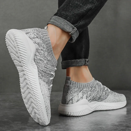 Men’s Knit Lace-Up Running Sneakers