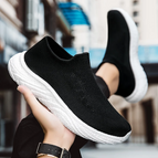 Black / 4