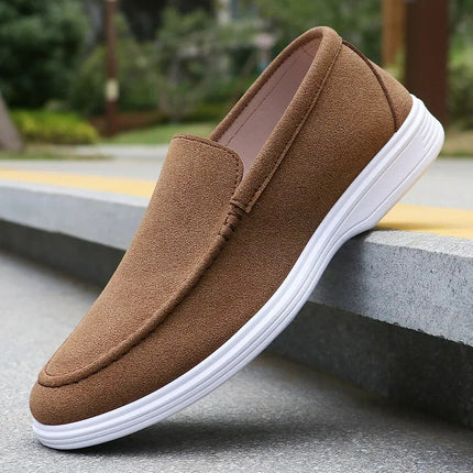 Men’s Loafers – Slip-On with Contrast Sole