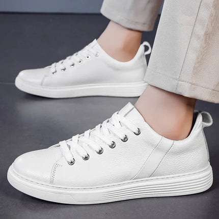 Men’s Low Top Sneakers – Contrast Sole