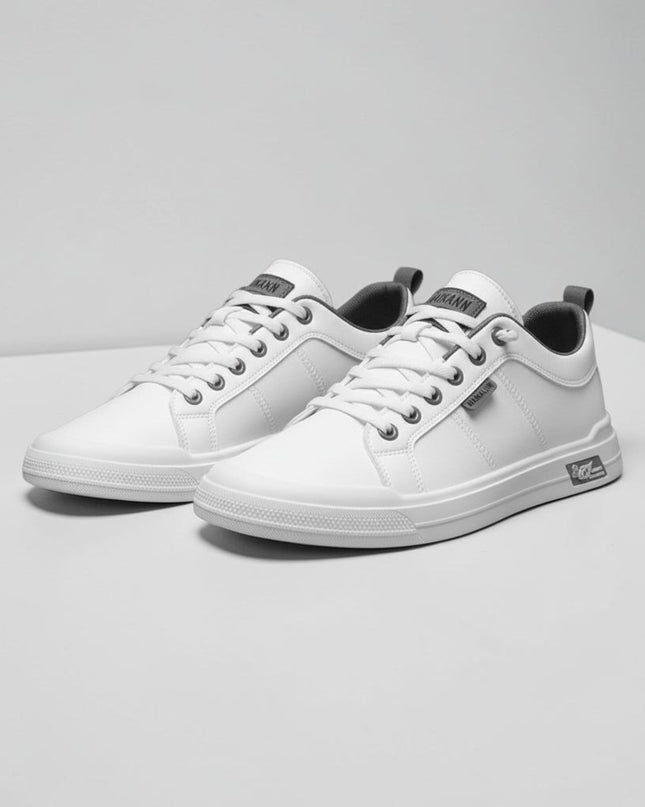 Men’s Metro Court Lace-Up Sneakers