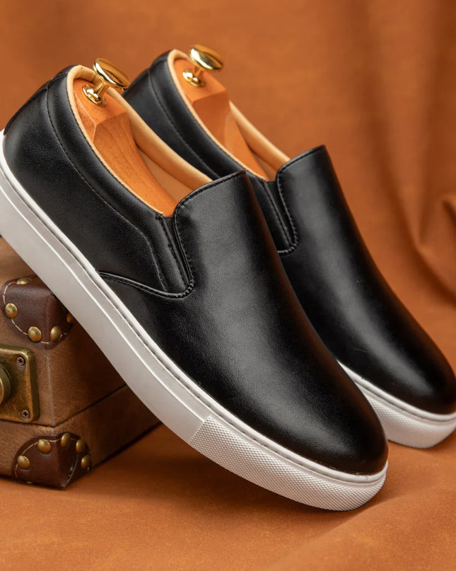 Men’s Metro Slip-On Court Sneakers