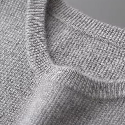 Men’s Minimal Crew Neck Knit Vest