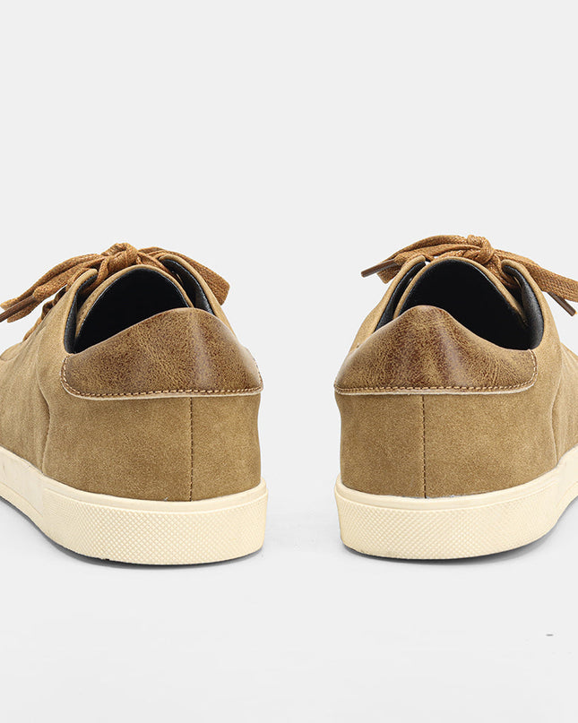 Men’s Minimal Lace-Up Casual Sneakers