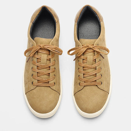 Men’s Minimal Lace-Up Casual Sneakers
