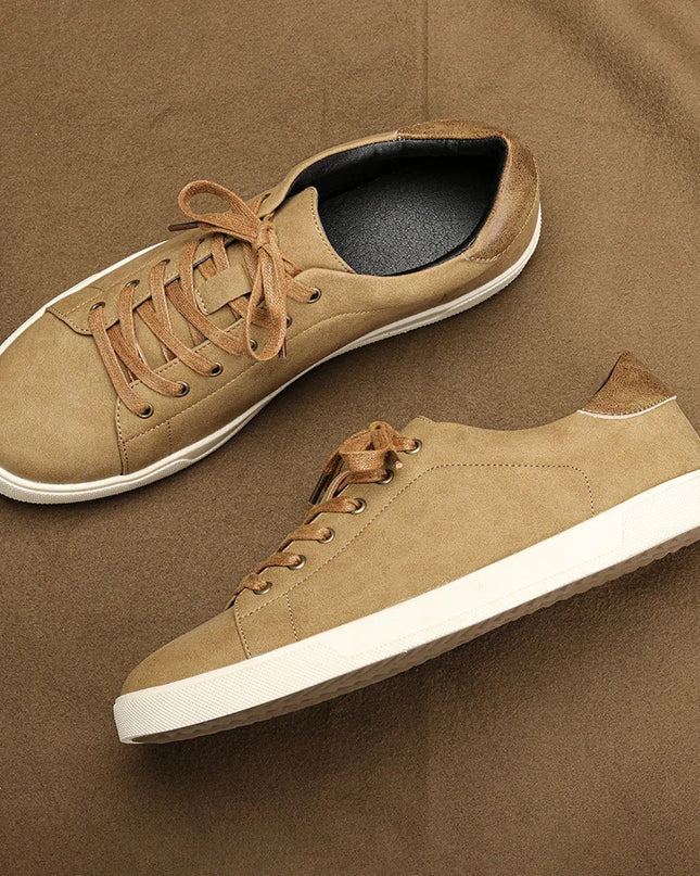 Men’s Minimal Lace-Up Casual Sneakers