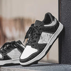 Black / 6