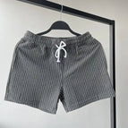 Grey / 28