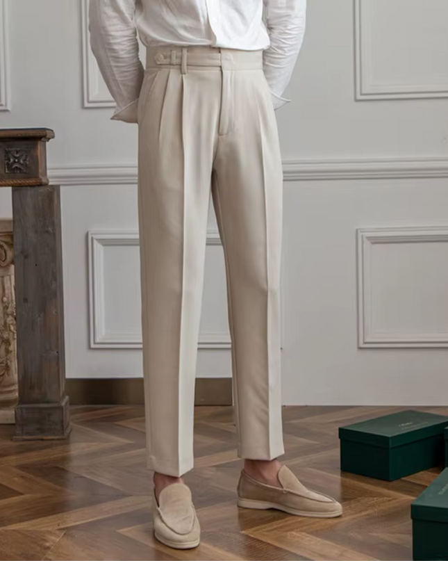 Men’s Pleated Tapered Trousers