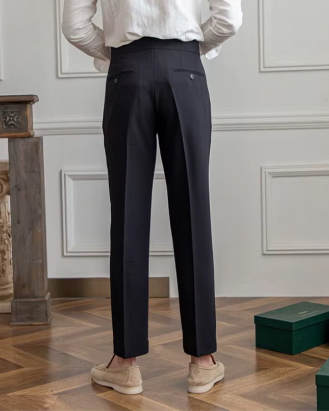 Men’s Pleated Tapered Trousers