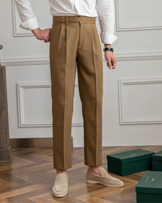 Men’s Pleated Tapered Trousers