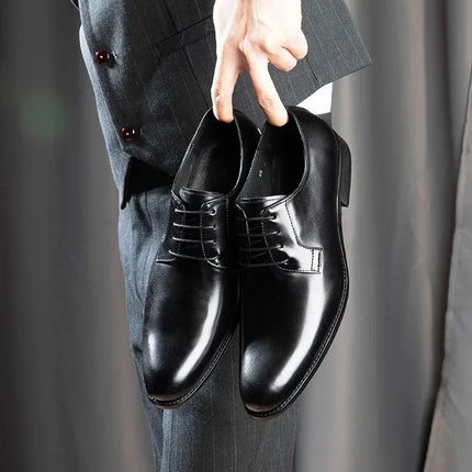 Men’s Polished Lace-Up Oxford Shoes