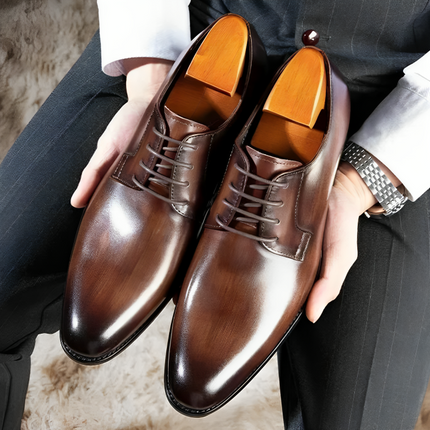 Men’s Polished Lace-Up Oxford Shoes