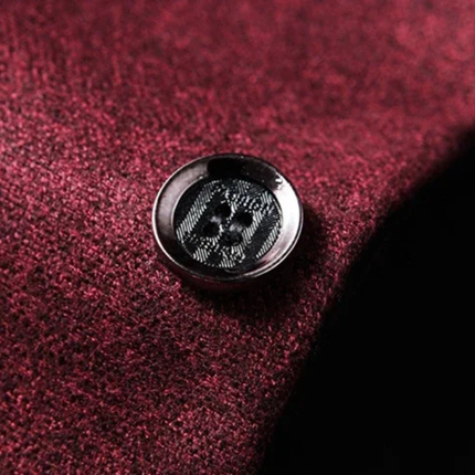 Men’s Refined Two-Button Notched Blazer