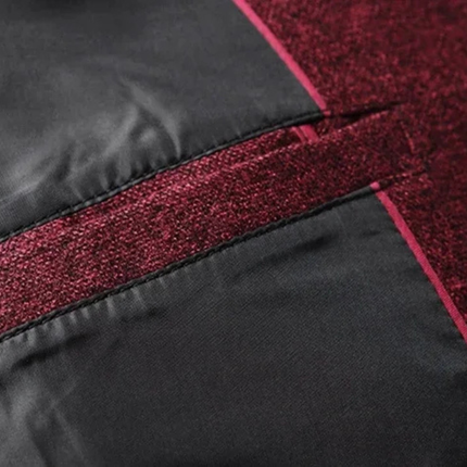 Men’s Refined Two-Button Notched Blazer