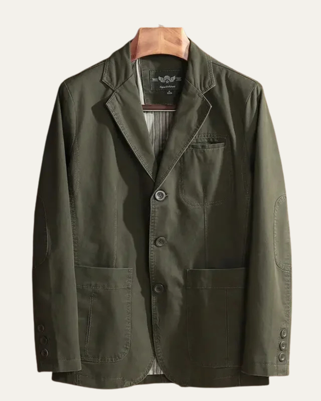 Men’s Relaxed Style Three-Button Blazer