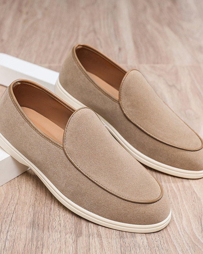 Men’s Slip-On Loafers with Rounded Toe and Flat Sole
