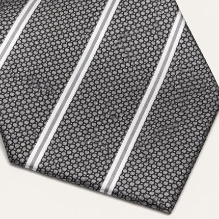 Men’s Stripe Pattern Tie