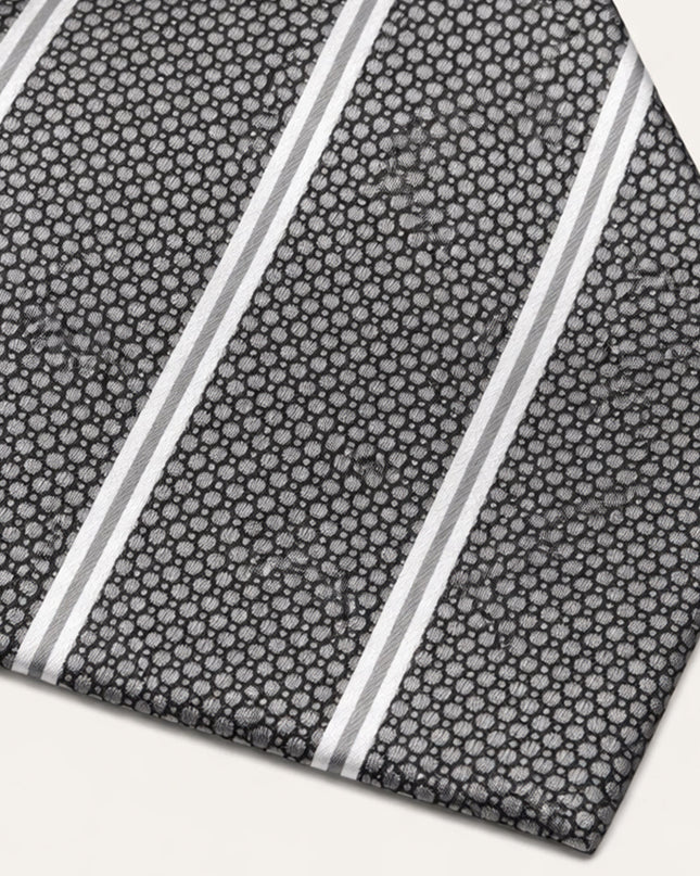 Men’s Stripe Pattern Tie