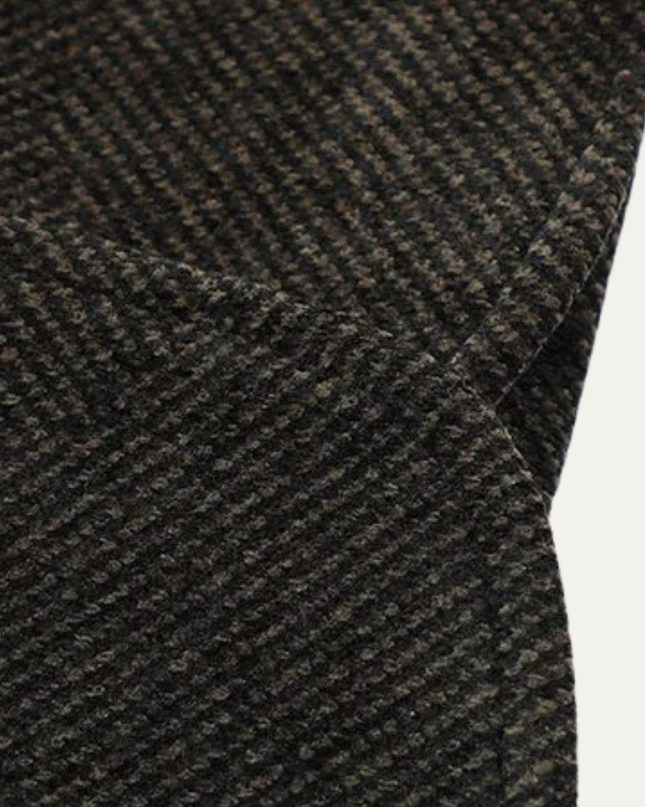 Men’s Textured Notch Lapel Two-Button Blazer