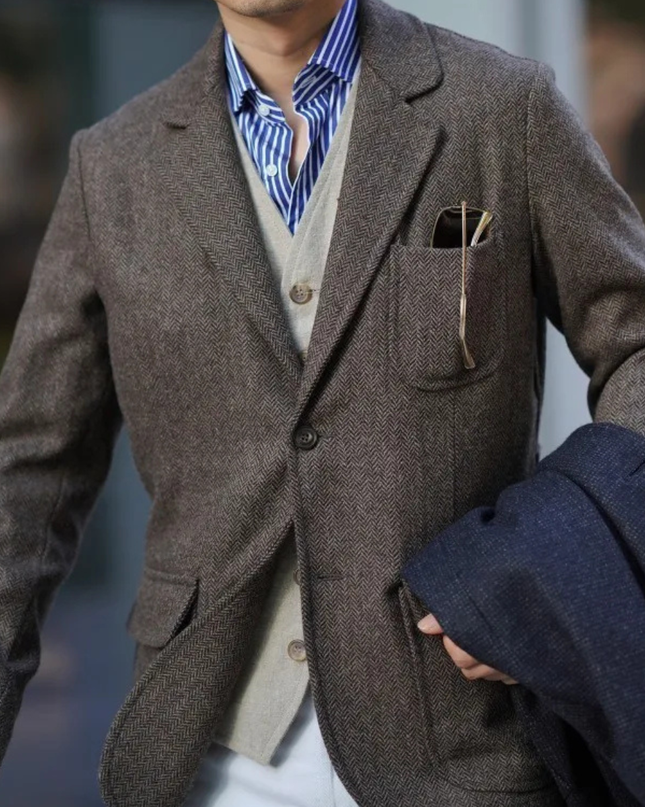Men’s Tweed Texture Two-Button Blazer
