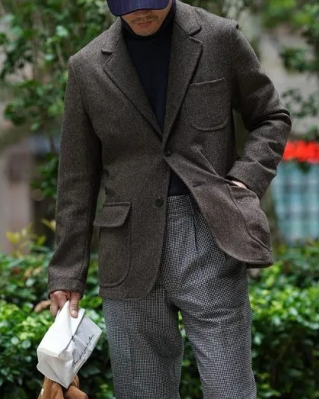 Men’s Tweed Texture Two-Button Blazer